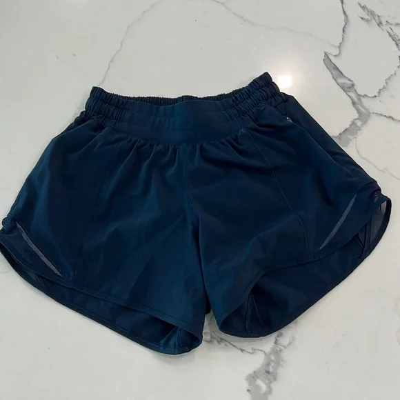 Lululemon navy blue shorts online